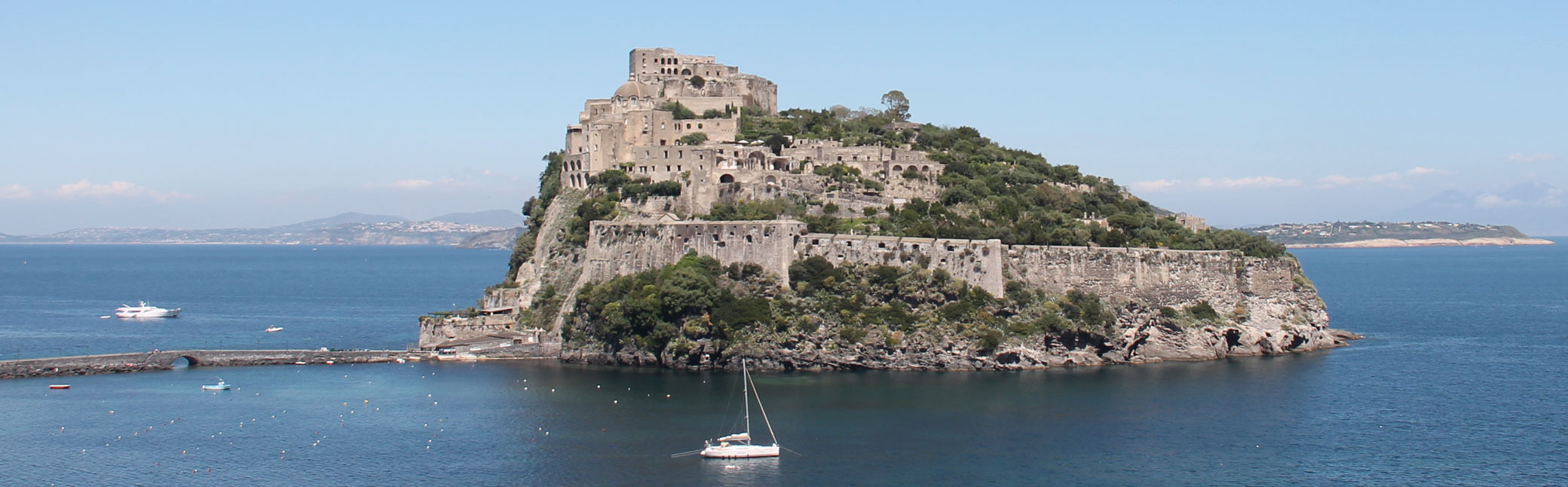 Il Castello Aragonese sull'isola d'Ischia